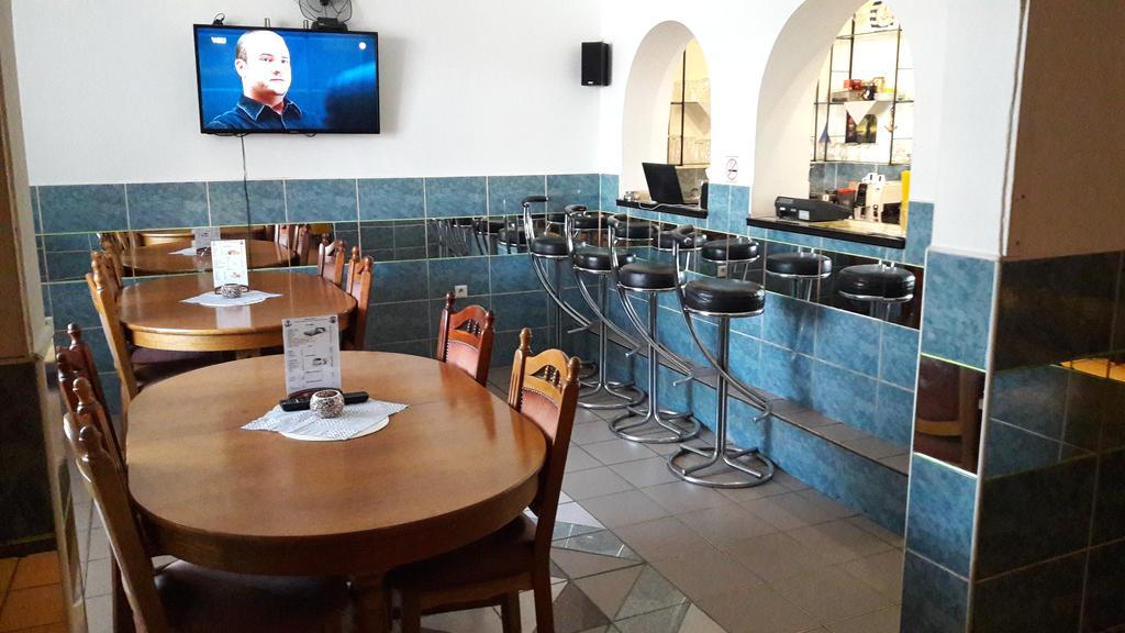 Ivanka pri Dunaji Motel Kotva المظهر الخارجي الصورة