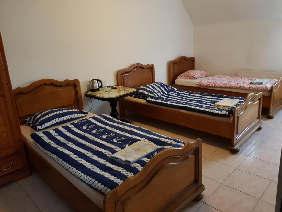 Ivanka pri Dunaji Motel Kotva المظهر الخارجي الصورة